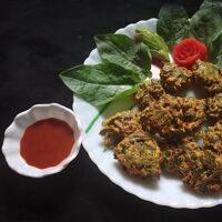 pineapplena-bhajiya